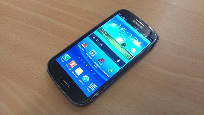Samsung-Galaxy-S3-Otomatik-Kapanma-Sorunu